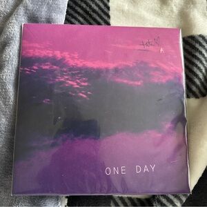 Tate McRae 'One Day' SIGNED VINYL